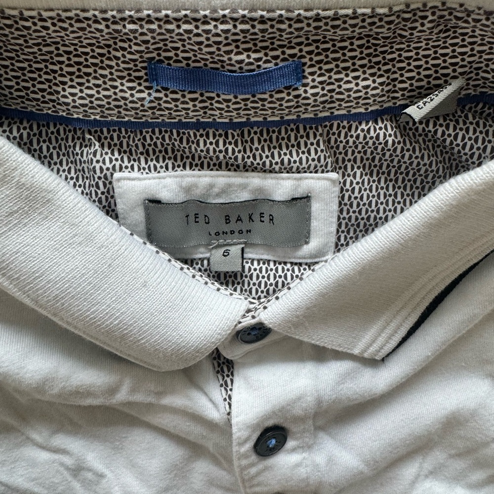 Size 5 - Picture 2 of 2